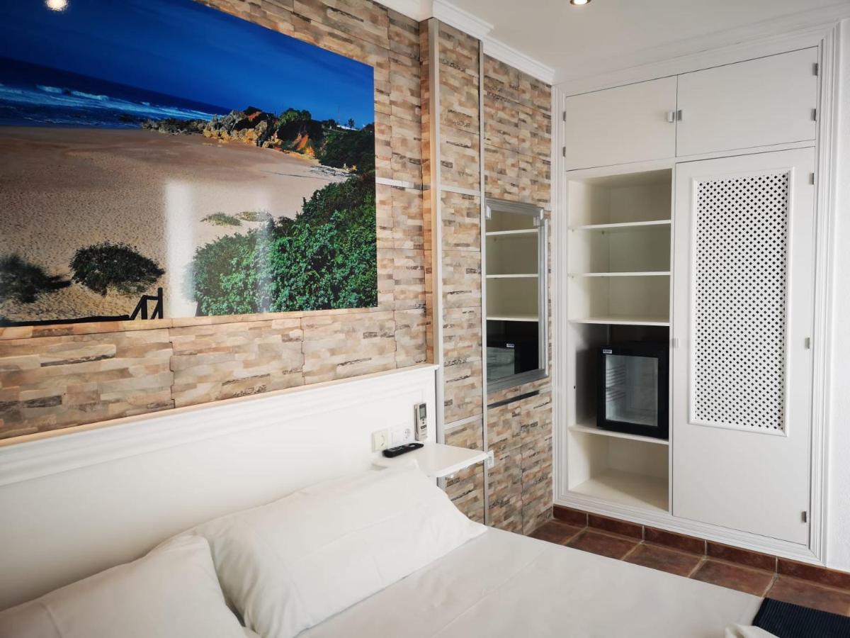 Hostal Costa De La Luz Conil De La Frontera Exteriör bild